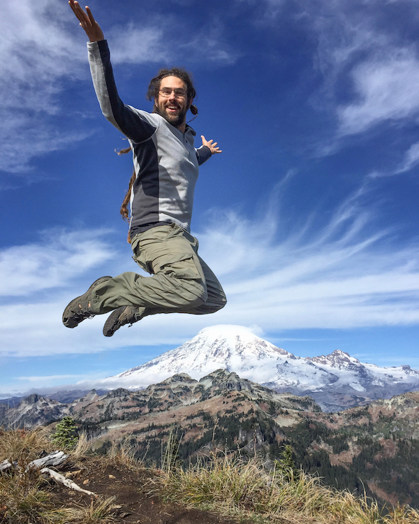 eric-levitating-on-tatoush-ridge-b-img_7899-small11