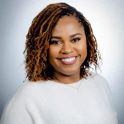 Zonovia Proctor headshot