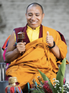 DRUPON LAMA DORIE OF THE DRIKUNG KAGYU LINEAGE