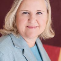 Cynthia Drake head shot