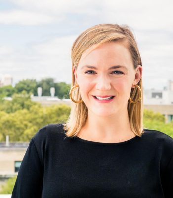 Rachael Petersen headshot